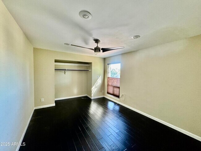 Building Photo - 4860 N 73rd St
