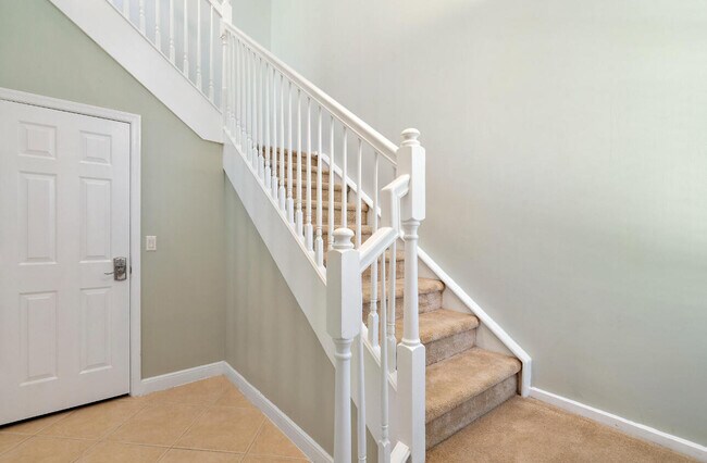 Building Photo - 113 Evergrene Pkwy