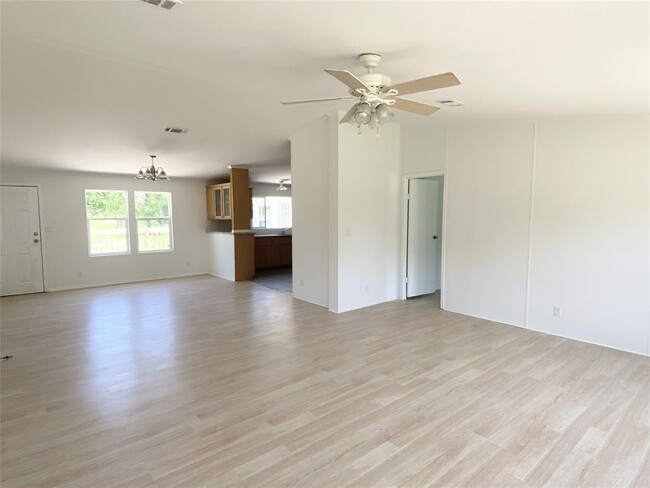Building Photo - 2740 Citation Dr