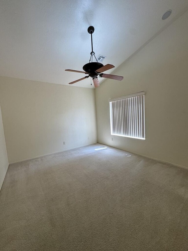 Building Photo - 3829 Camino del Vara