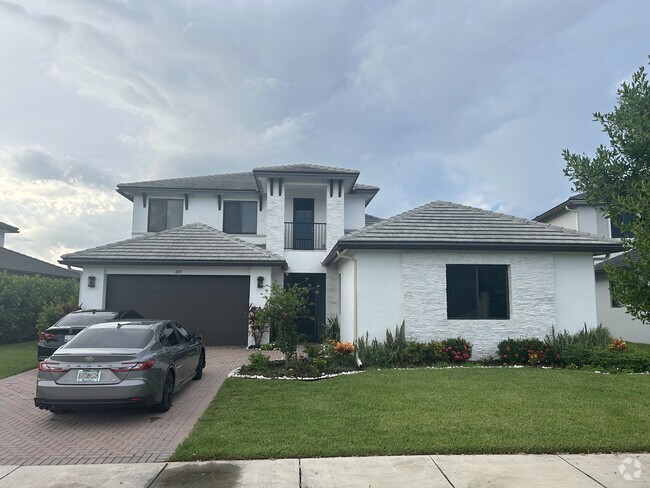 Building Photo - 4815 Frattina St
