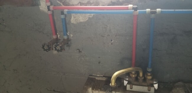 Building Photo - Old Brooklyn - 4 Bedroom Single Family Home