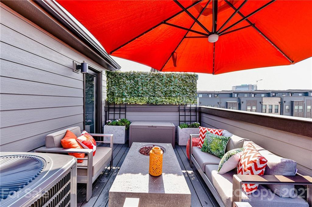 Building Photo - 436 W Tremont Ave