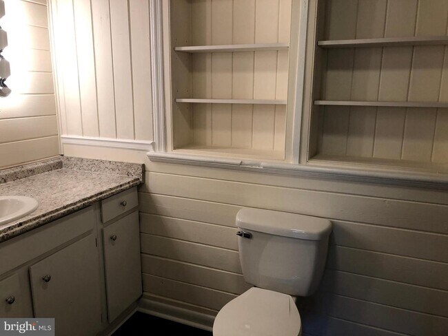 Building Photo - 2485 Williamsport Pike