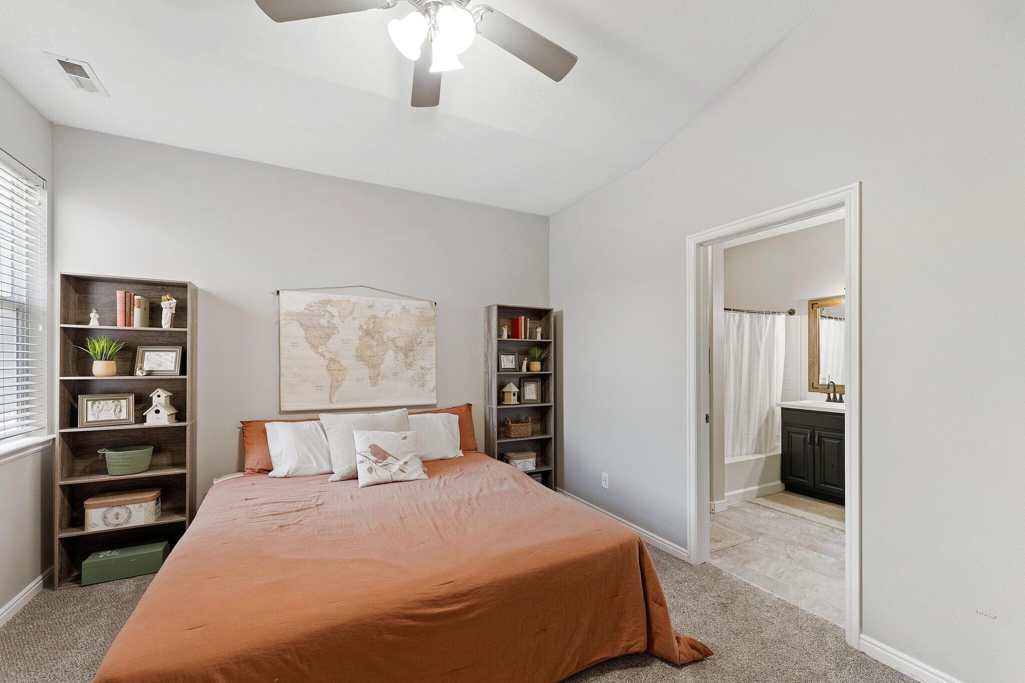 Building Photo - 1546 W 110 N