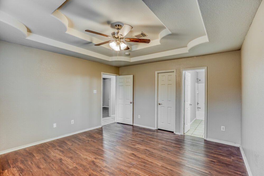 Building Photo - 18719 Reynolds Park Dr