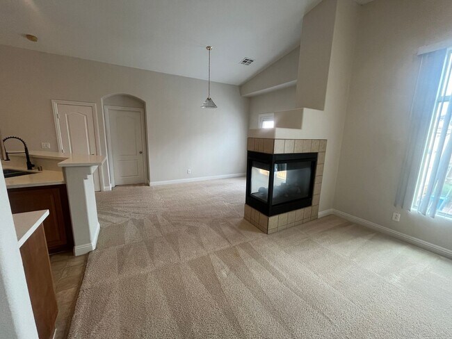 Building Photo - 2 story 2 bedroom - 2 bath - 1 car attache...