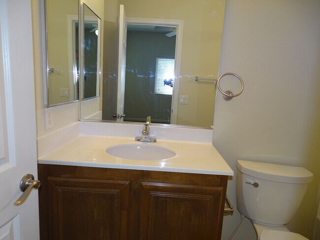 Building Photo - 3 bedroom home in SOUTH SUMMERLIN