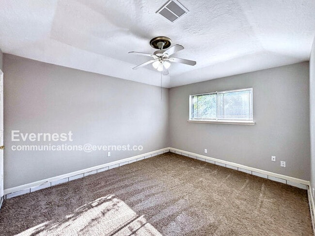 Building Photo - 14419 Roundstone Ln