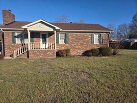 Building Photo - 103 Candystick Cir