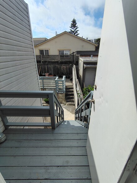 Building Photo - 3624 San Bruno Ave