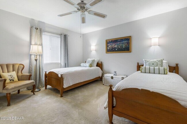 Building Photo - 4 Jasmine Run