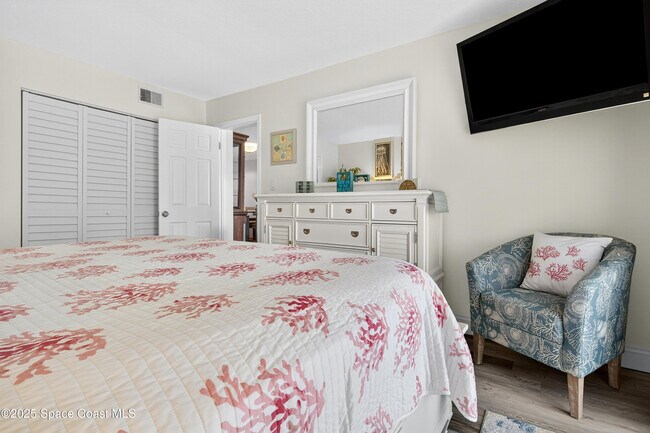 Building Photo - 383 N Atlantic Ave