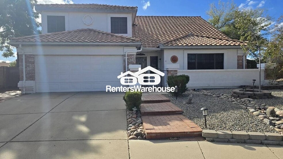 Primary Photo - 8181 N Brookshire Ct