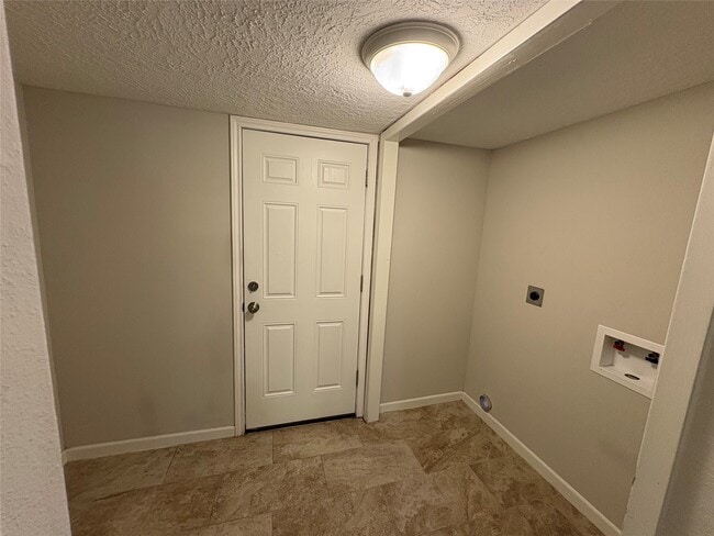 Building Photo - 309 Houston St