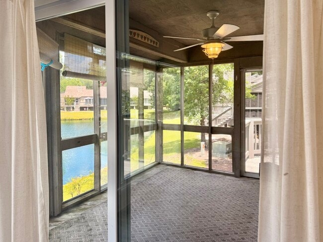 Building Photo - 7162 Windward Dr