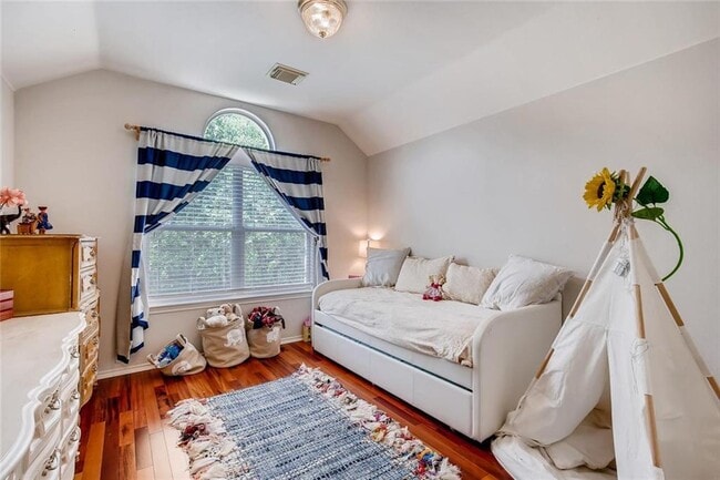 Building Photo - 8104 Red Bird Ct