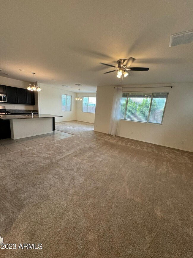 Building Photo - 6850 N 88th Ln