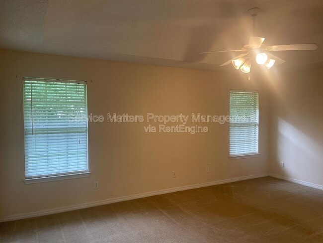 Building Photo - 6940 Hardwood Ct