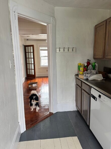 Kitchen - 10 Arlington St