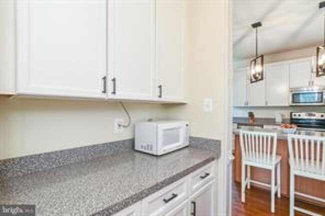 Building Photo - Beautiful, Spacious Home in a Prime Freder...