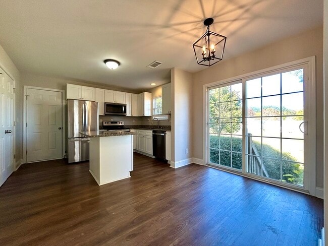 Building Photo - 10120 Baxter Caldwell Dr