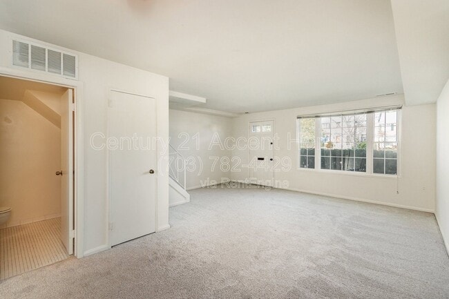 Building Photo - 3822 Keller Ave