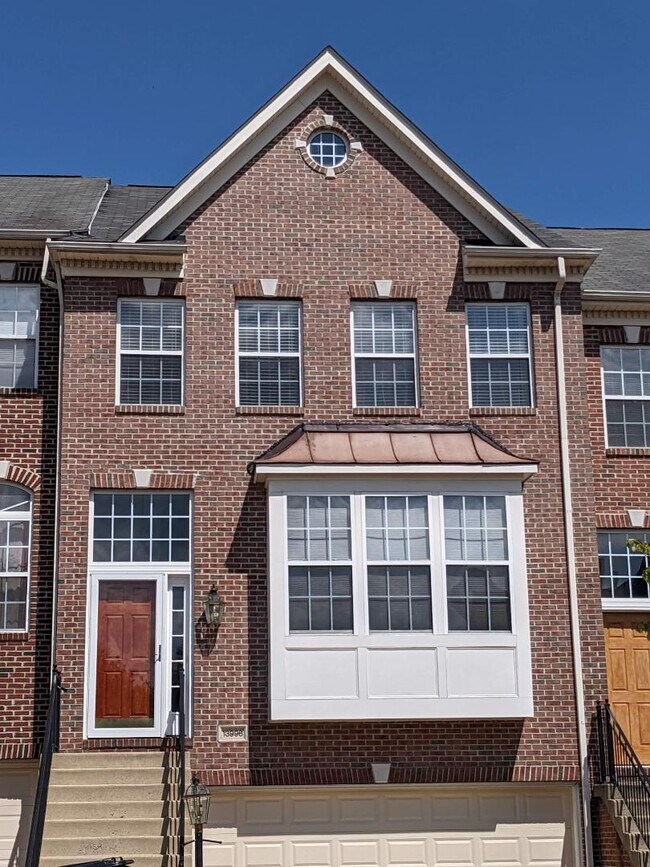 Building Photo - 13996 Khalid Ln