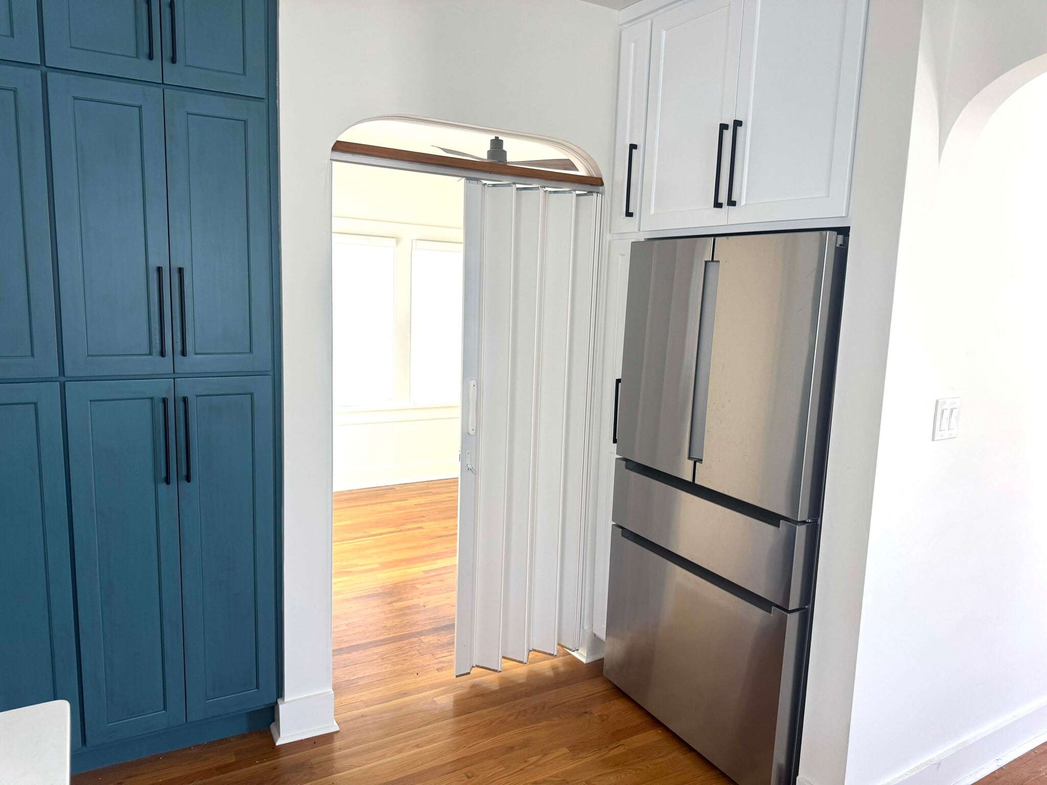 Kitchen - 2028 E 2nd St