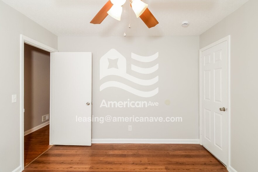 Building Photo - 2109 Gayley St