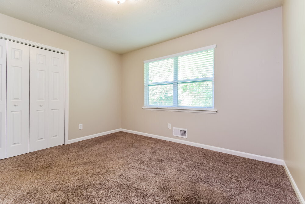 Building Photo - 391 Rock Meadow Dr