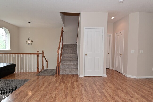 Building Photo - 11829 Esty Way