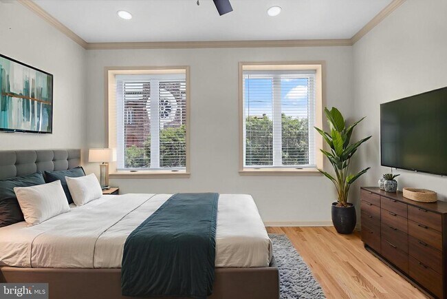 Building Photo - 2528 E Allegheny Ave