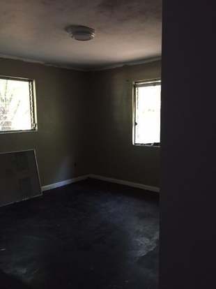 Building Photo - 126 Merle Cir
