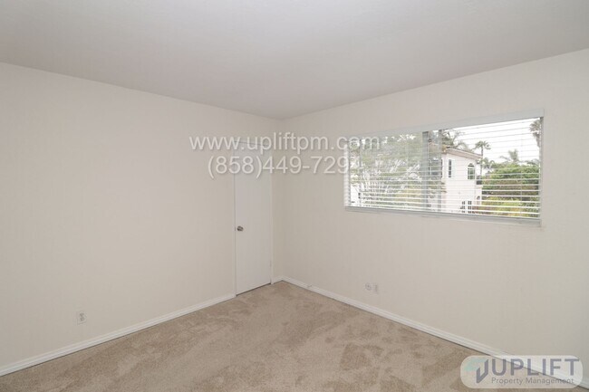 Building Photo - Bonita Dr (842)