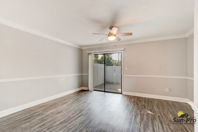 Building Photo - 480 Reed Canal Rd