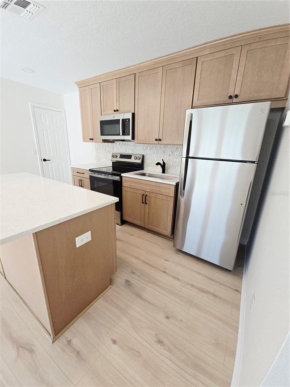 Building Photo - 1106 Rush Ct