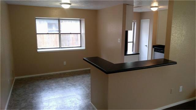 Building Photo - 2704 Orion Dr