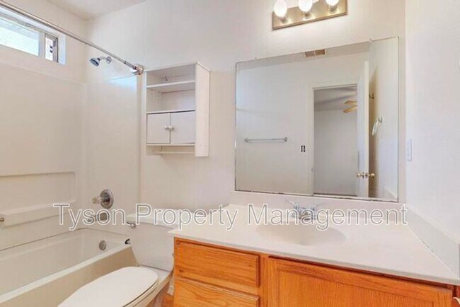 Building Photo - 7315 Quartzite Ave NW