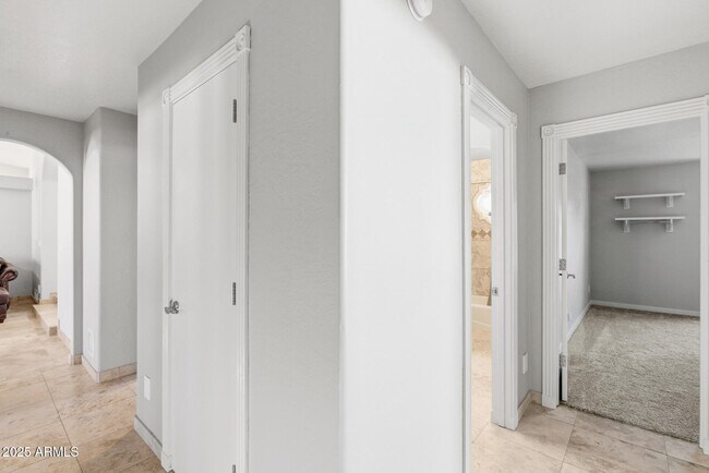 Building Photo - 15912 Centipede Dr