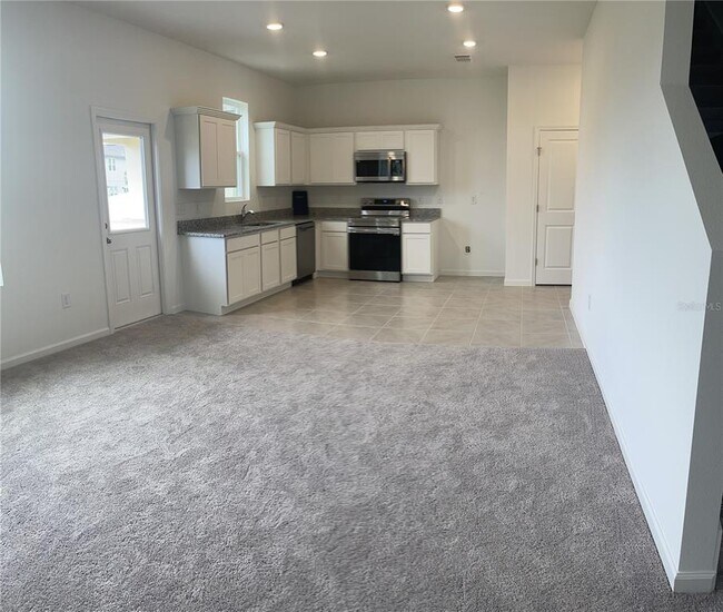 Building Photo - 2109 Treasure Hill St