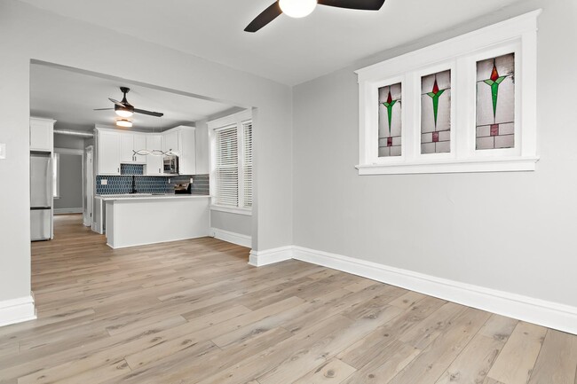 Building Photo - 4333 Forest Park Ave