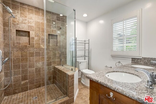 Building Photo - 208 S El Camino Dr