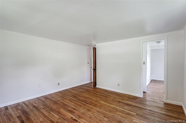 Building Photo - 222 Bog Hollow Rd