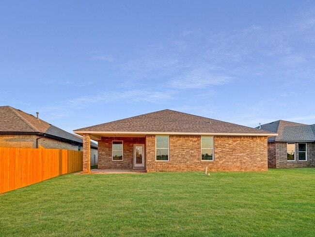 Building Photo - Beautiful 3-Bedroom Home in Council Ridge ...