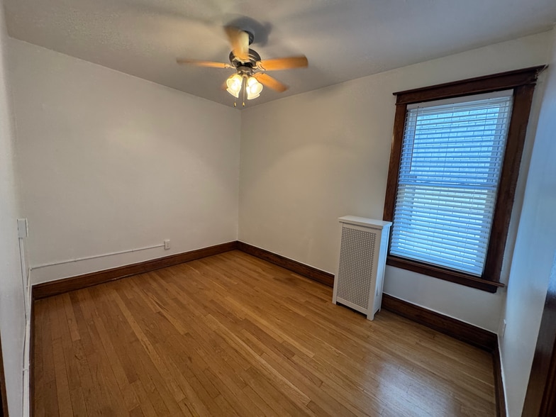 Primary Bedroom - 2127 Highland Ave
