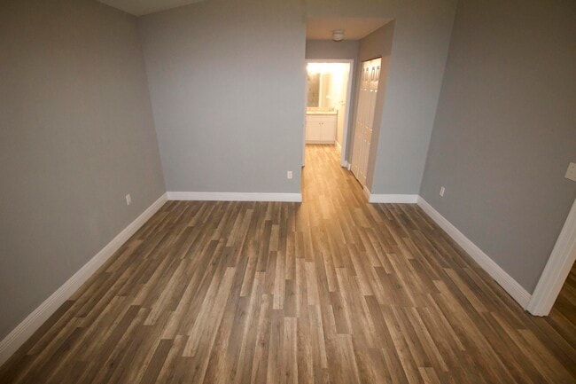 Building Photo - 5086 Rambler Rose Way
