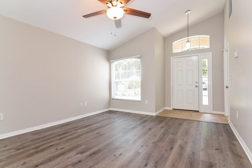 Building Photo - 11710 Mango Cross Ct