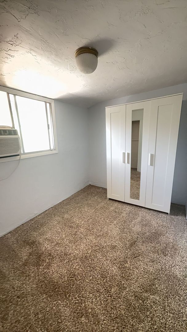 Building Photo - Cozy Bungalow in Prime Sugar House Location