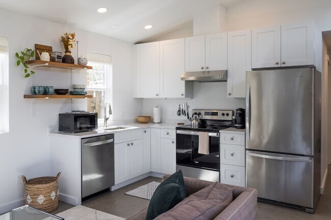 Building Photo - Welcome to your new home!